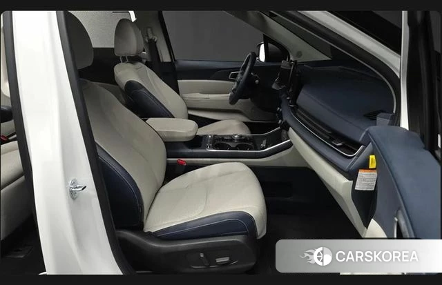 Kia The New Carnival 4th Generation 2025 Белый из Кореи, фото 2