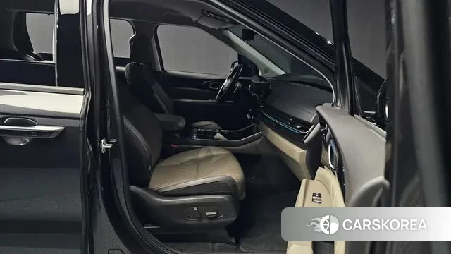 Kia The New Carnival 4th Generation 2024 Серый из Кореи, фото 2