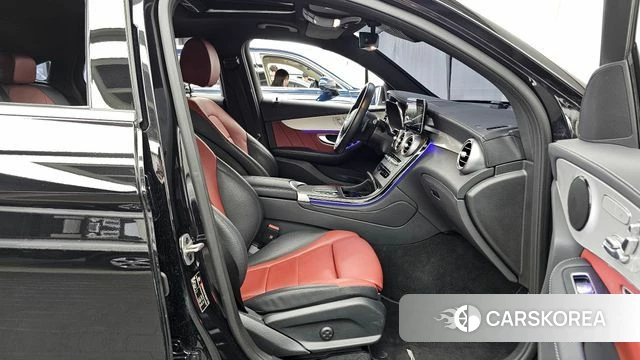 Mercedes-Benz GLC-Class X253 2023 Черный из Кореи, фото 2