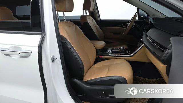 Kia Carnival 4th generation 2022 Белый из Кореи, фото 2