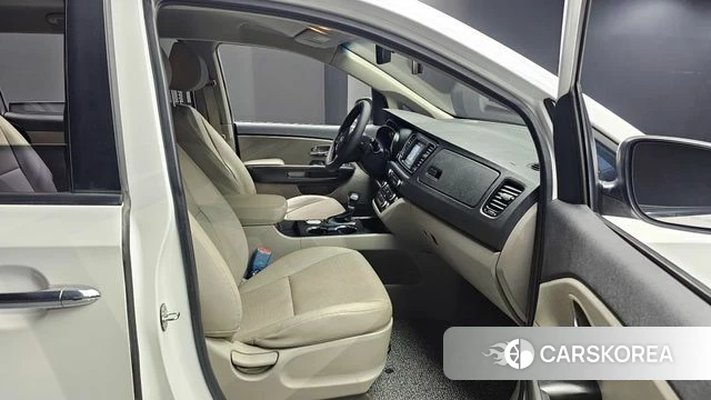 Kia The New Carnival 2020 Белый из Кореи, фото 2