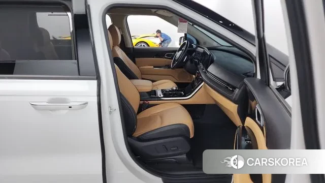 Kia Carnival 4th generation 2022 Белый из Кореи, фото 2