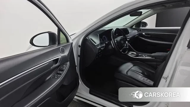 Hyundai Sonata (DN8) 2021 Белый из Кореи, фото 2