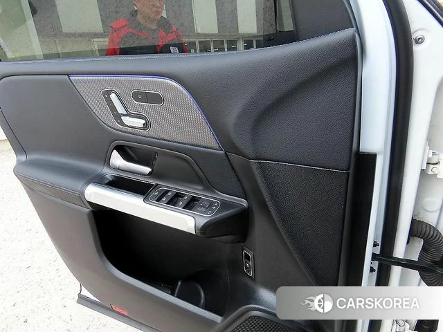 Mercedes-Benz GLB-Class X247 2021 Белый из Кореи, фото 2