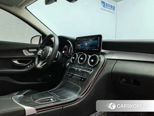 Mercedes-Benz Class C 2021 Белый из Китая, фото 2