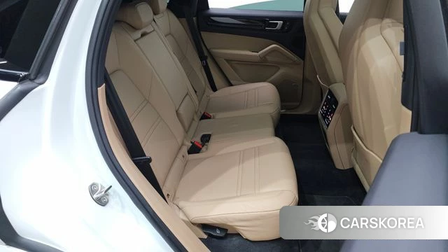 Porsche Cayenne (PO536) 2022 Белый из Кореи, фото 2