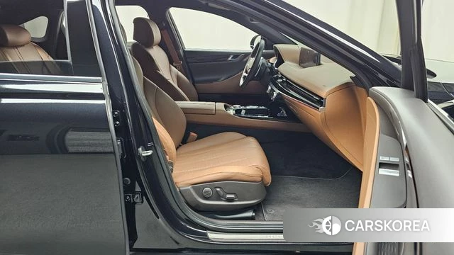 Genesis G80 (RG3) 2022 Черный из Кореи, фото 2