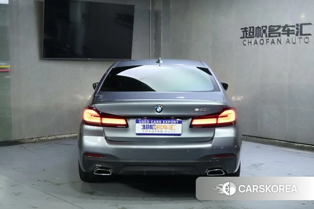 BMW 5 series (imported) 2022 Другой из Китая, фото 2