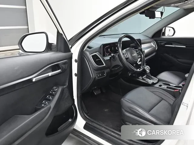 Kia The New Seltos 2023 Белый из Кореи, фото 2