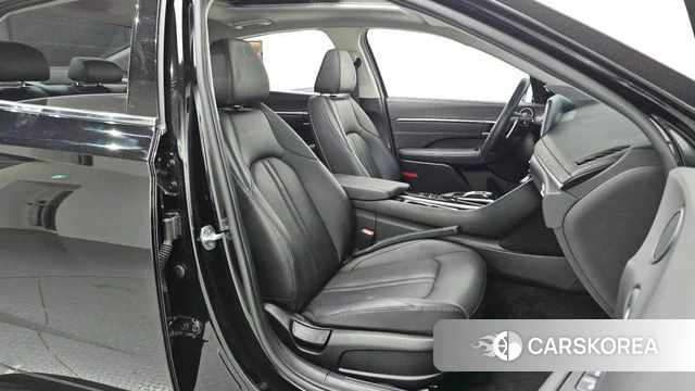 Hyundai Sonata (DN8) 2021 Черный из Кореи, фото 2