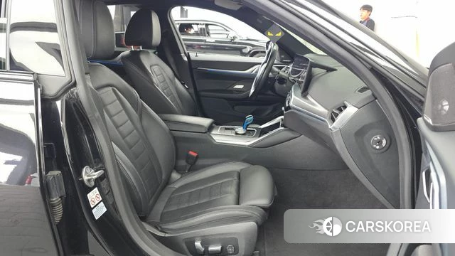 BMW i4 2022 Черный из Кореи, фото 2
