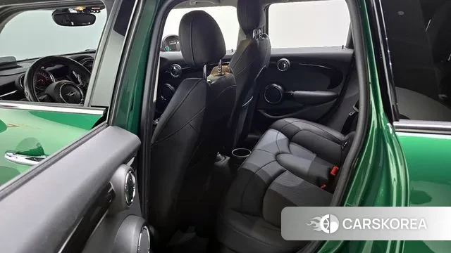 Mini Cooper 2020 Зеленый из Кореи, фото 2