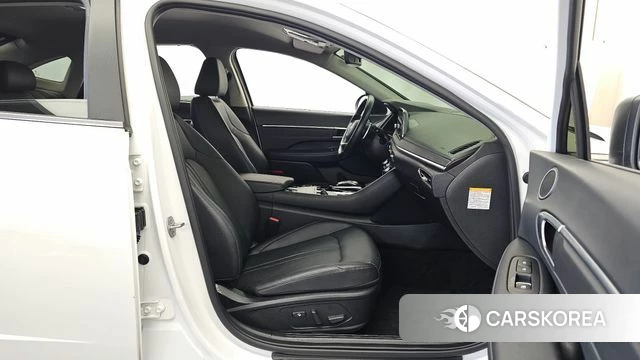 Hyundai Sonata Hybrid (DN8) 2022 Белый из Кореи, фото 2