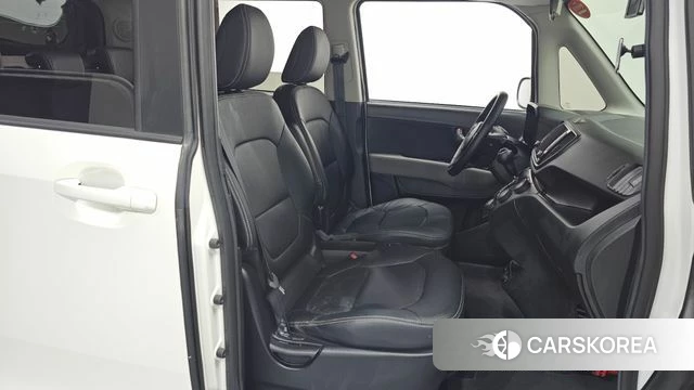 Kia The New Kia Ray 2023 Белый из Кореи, фото 2