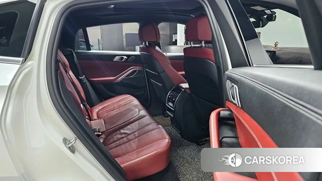 BMW X6 (G06) 2021 Белый из Кореи, фото 2