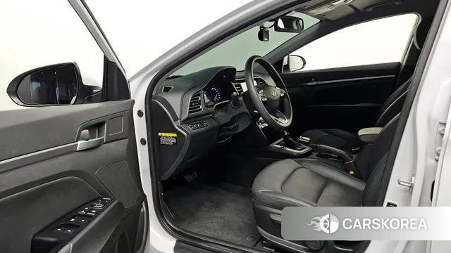 Hyundai The New Avante AD 2019 Белый из Кореи, фото 2