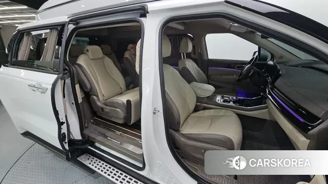 Kia The New Carnival 4th Generation 2024 Белый из Кореи, фото 2