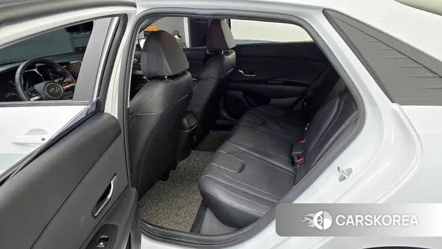 Hyundai Avante (CN7) 2021 Белый из Кореи, фото 2