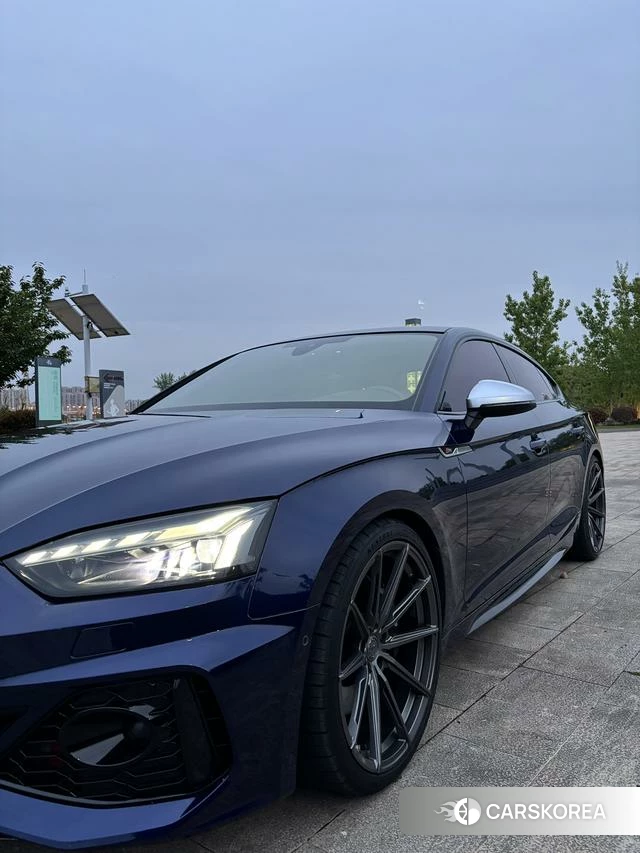 Audi S5 2021 Синий из Китая, фото 2