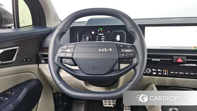 Kia The New Sportage 5th Generation Hybrid 2024 Серый из Кореи, фото 2