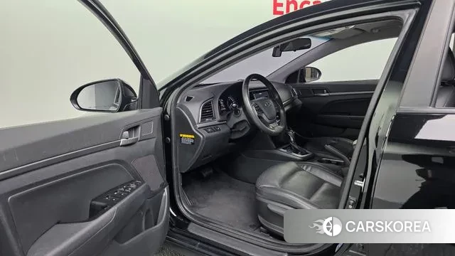 Hyundai Avante AD 2018 Черный из Кореи, фото 2