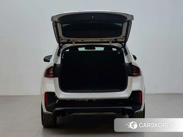 BMW X1 2025 Белый из Китая, фото 2