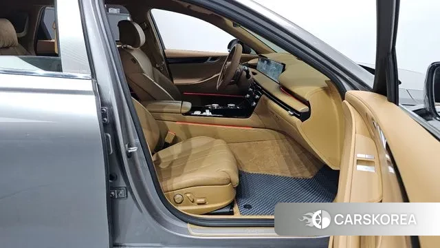 Genesis G80 (RG3) 2024 Серебряный из Кореи, фото 2