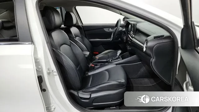 Kia Come New K3 2018 Белый из Кореи, фото 2