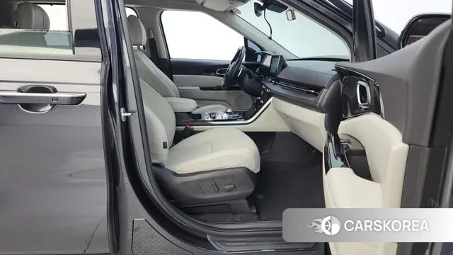 Kia Carnival 4th generation 2021 Серый из Кореи, фото 2