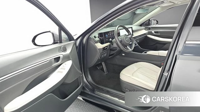 Hyundai Sonata D Edge Hybrid (DN8) 2023 Серый из Кореи, фото 2
