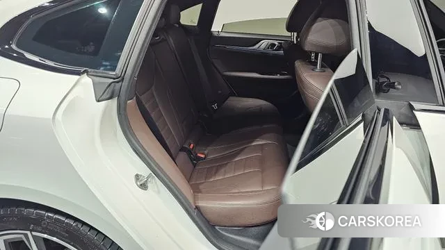 BMW i4 2024 Белый из Кореи, фото 2