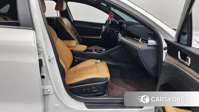 Kia K5 3rd generation 2021 Белый из Кореи, фото 2