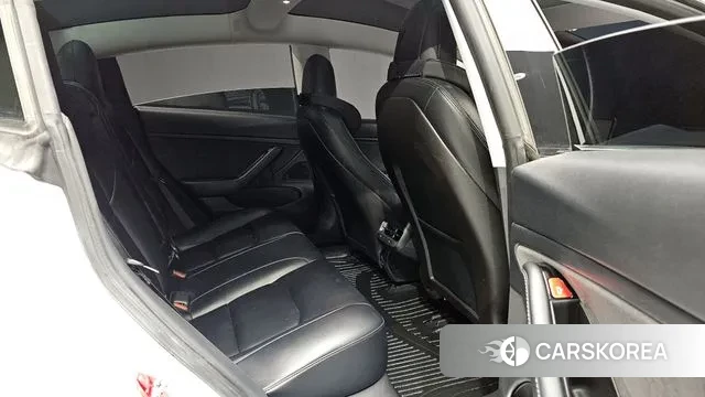 Tesla Model 3 2020 Белый из Кореи, фото 2