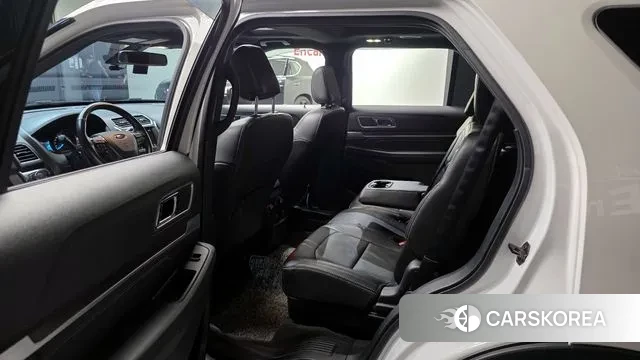 Ford Explorer 2018 Белый из Кореи, фото 2