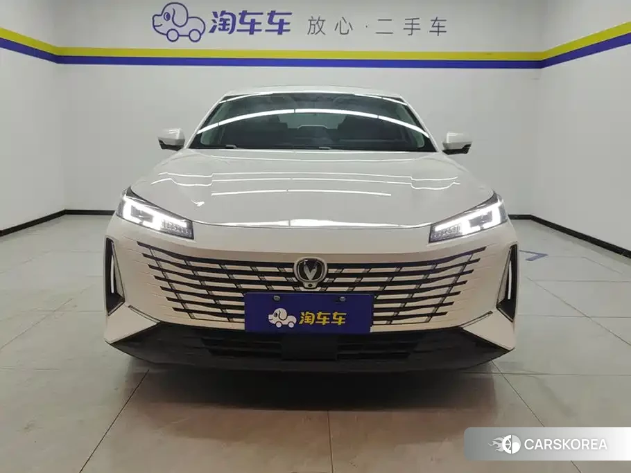Chang'an Yidong 2025 Белый из Китая, фото 2