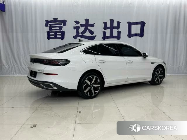 Volkswagen Lingdu 2022 Белый из Китая, фото 2