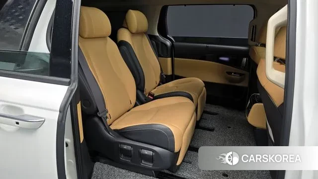 Kia Carnival 4th generation 2023 Белый из Кореи, фото 2
