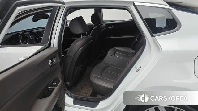 Kia The New K5 2nd generation 2018 Белый из Кореи, фото 2