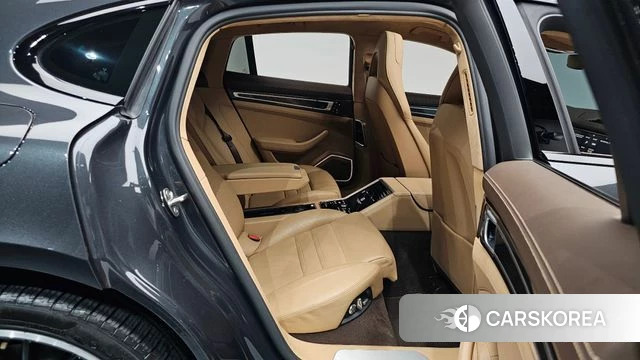 Porsche Panamera (971) 2018 Серый из Кореи, фото 2
