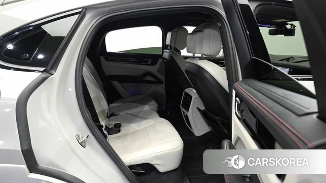 Porsche Cayenne (PO536) 2020 Серебристо-серый из Кореи, фото 2