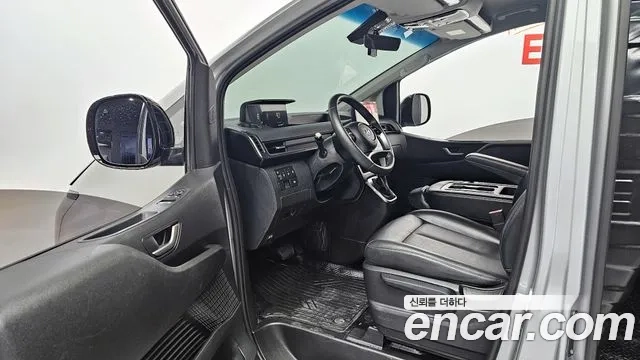 Hyundai Staria 2022 Серебряный из Кореи, фото 2