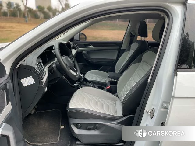 Volkswagen Tanyue 2024 Белый из Китая, фото 2