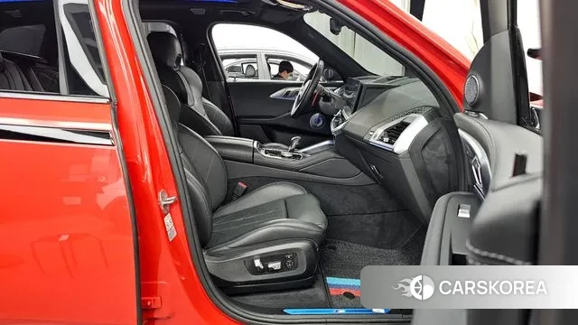 BMW XM (G09) 2023 Красный из Кореи, фото 2