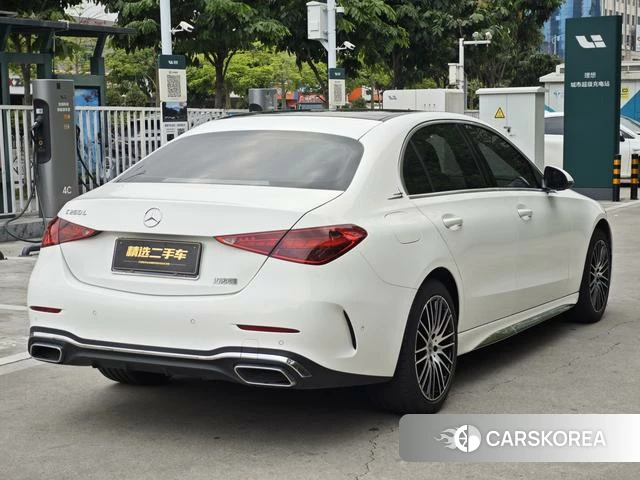 Mercedes-Benz Class C 2023 Белый из Китая, фото 2