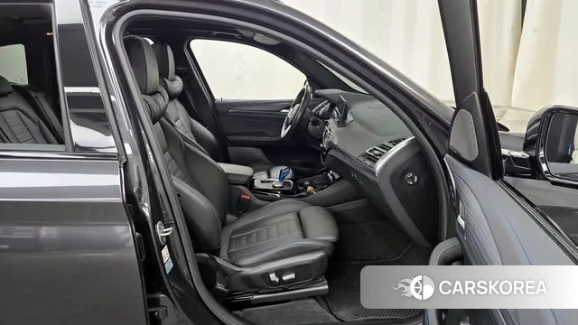 BMW iX3 2021 Серый из Кореи, фото 2