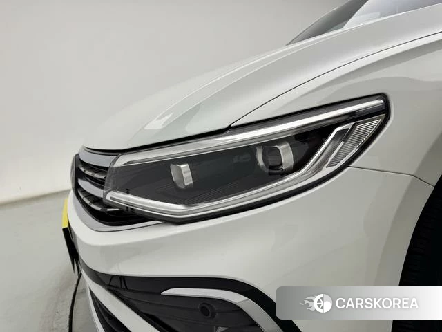 Volkswagen Bora 2022 Белый из Китая, фото 2