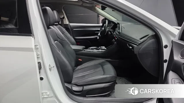 Hyundai Sonata (DN8) 2019 Белый из Кореи, фото 2