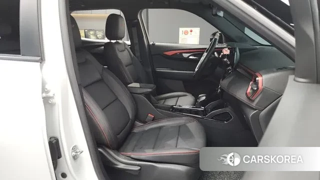 Chevrolet (GM Daewoo) The New Trail Blazer 2024 Белый из Кореи, фото 2