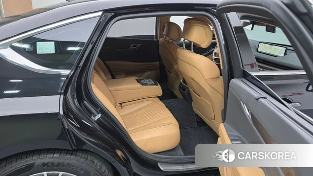 Genesis G80 (RG3) 2022 Черный из Кореи, фото 2
