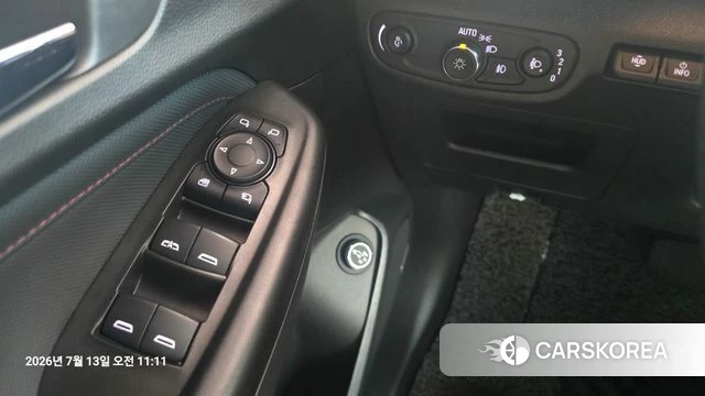 Chevrolet (GM Daewoo) Trailblazer 2020 Небесно-голубой из Кореи, фото 2